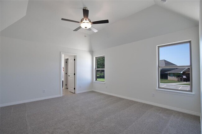 Building Photo - 8800 Tyrion Dr