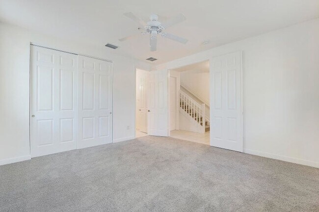 Building Photo - 441 Amador Ln