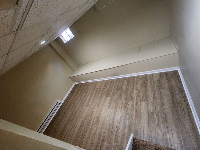 Building Photo - Patriot's Ridge 2 Bd / 1.5 Bth Condo in Central Bucks School District