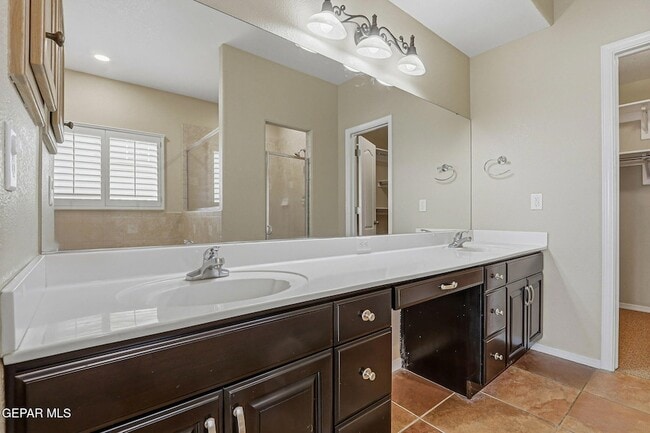 Building Photo - 6398 Franklin Summit Drive