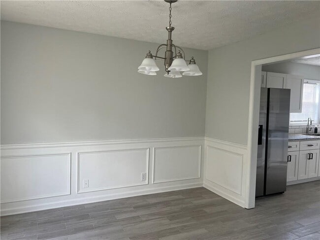 Building Photo - 540 Peachtree Parc Ct NE