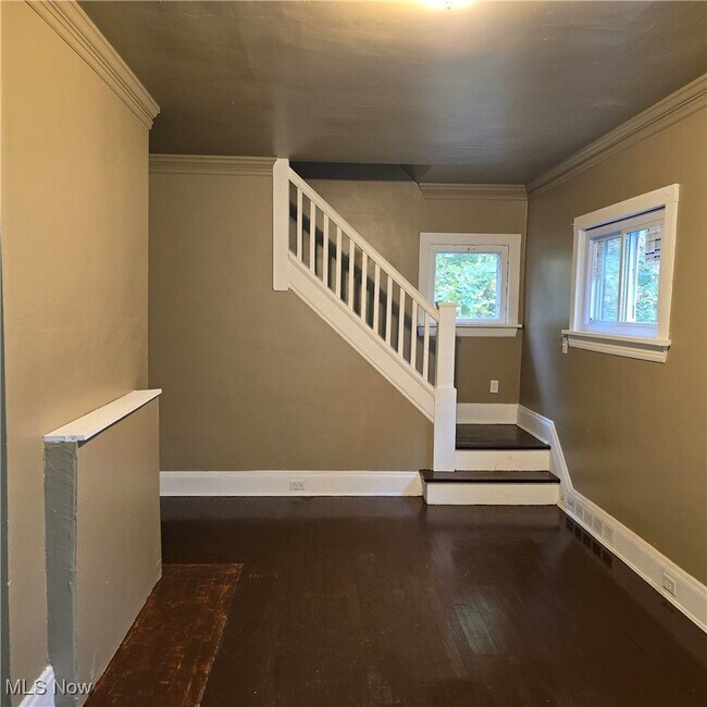 Building Photo - 1534 E 133rd St