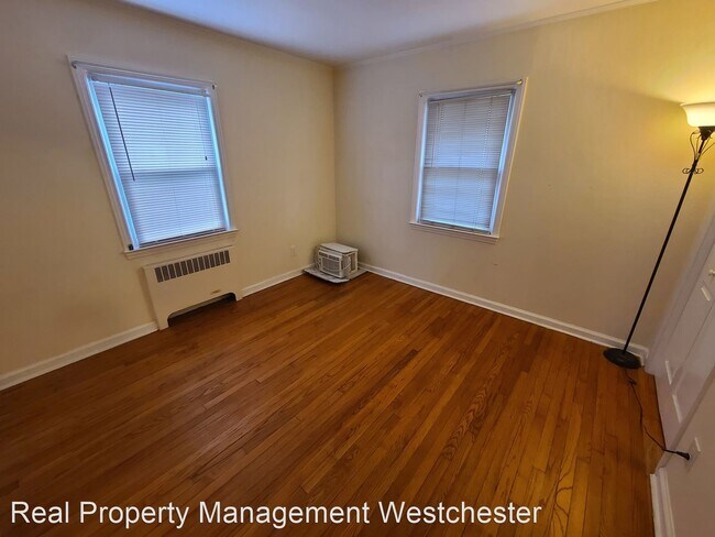 Building Photo - 4 br, 2 bath House - 1 Washington Avenue