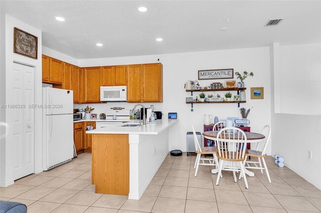 Building Photo - 2905 Crestwood Ter