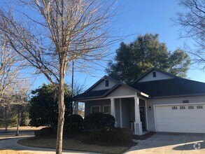 Building Photo - Longleaf corner lot home!  Look!!