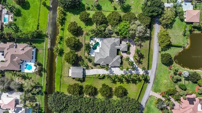 Building Photo - 10630 El Caballo Ct