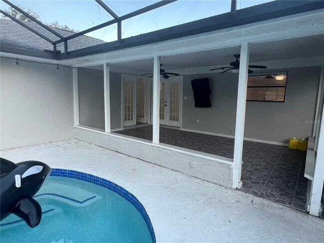 Building Photo - 7118 Caloosa Ct