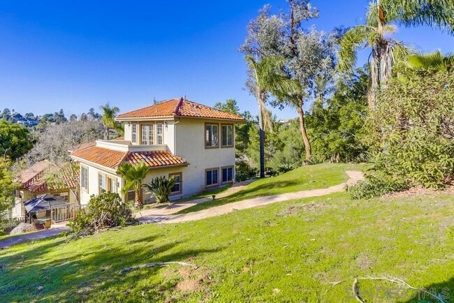 Building Photo - 1696 Gil Way