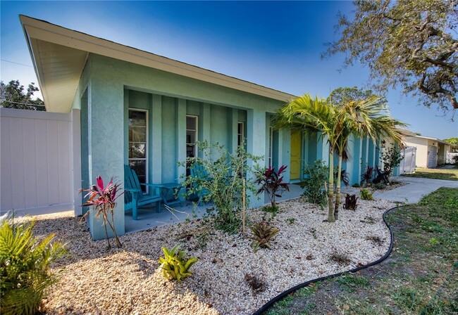 Building Photo - 1515 Southland Rd