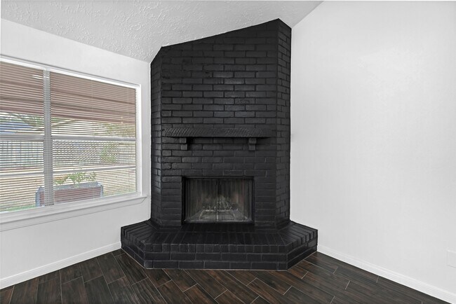 Building Photo - 24102 Pepperrell Pl St
