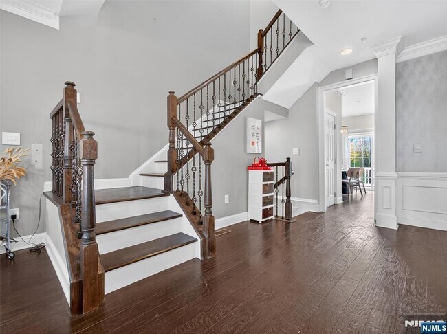 Building Photo - 4 Wesmont Drive