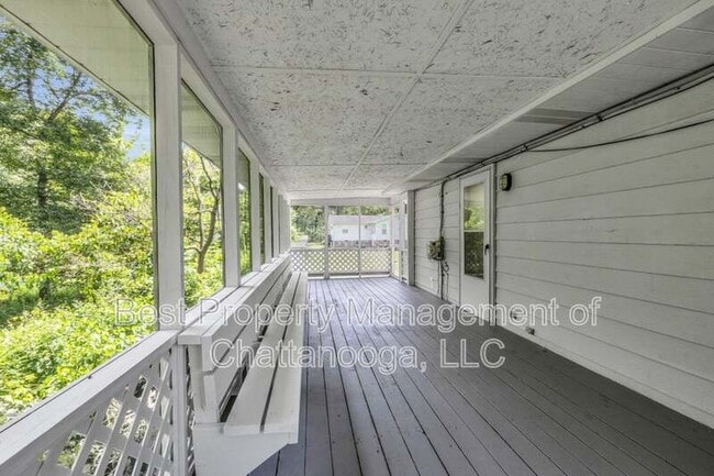 Building Photo - 5506 Sunnydell Ln