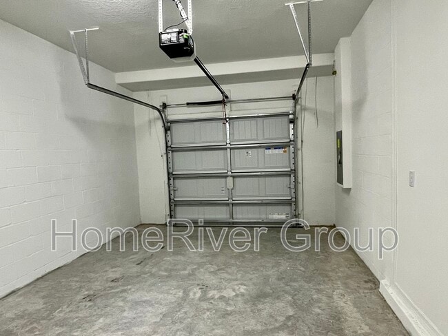 Building Photo - 30819 Veridian Wy