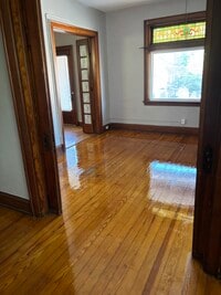 Building Photo - 1802 Holman Ave