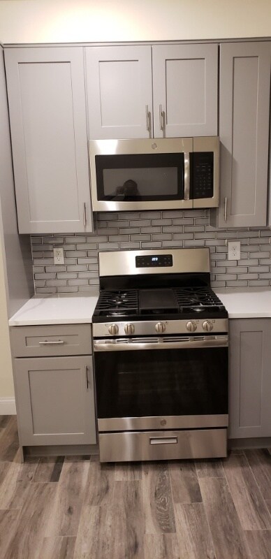 Building Photo - 55 Hazelwood Ave