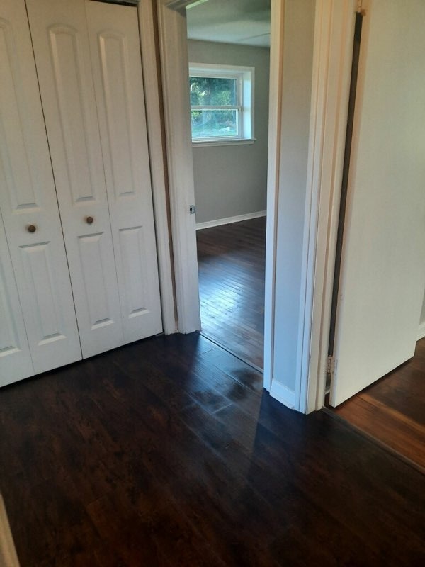 Building Photo - 2109 Hyde Park Rd