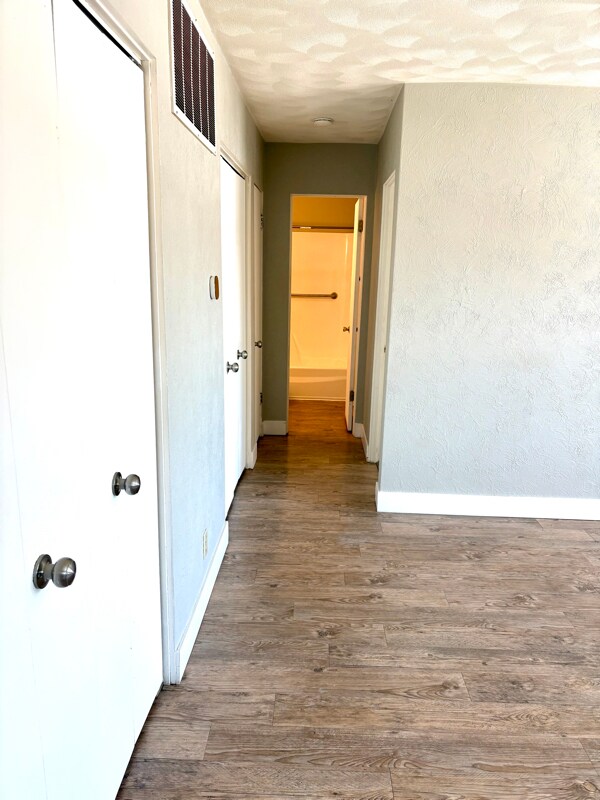 Building Photo - 4026 N Illinois Ave