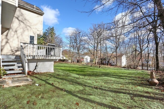 Building Photo - 16 Gerke Ave