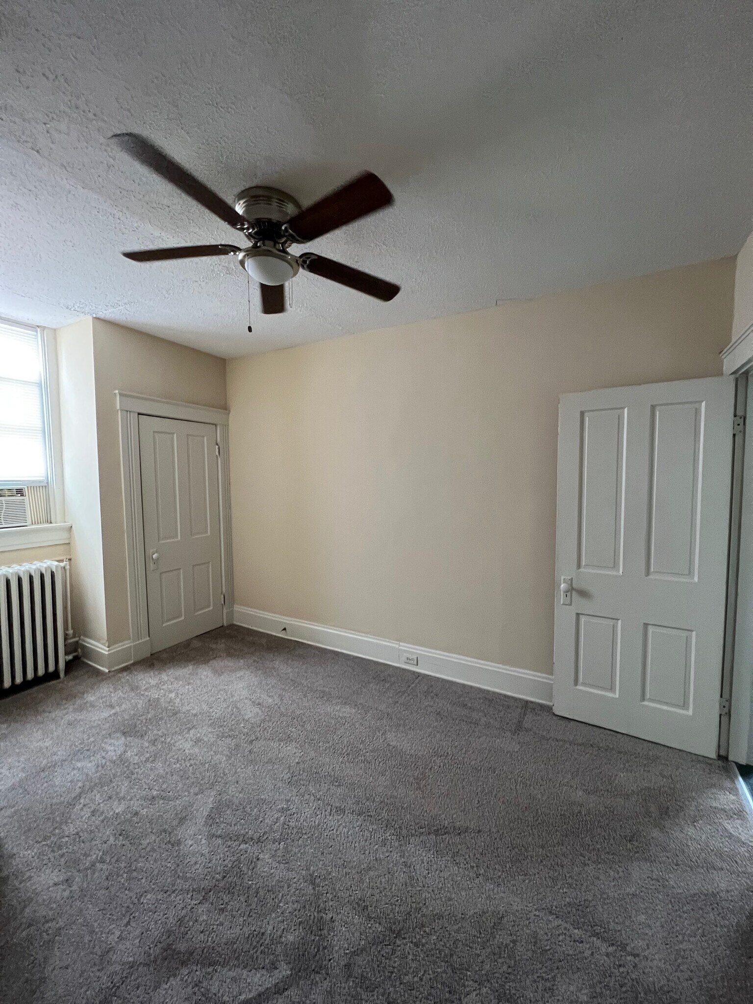 Bedroom 3 - 2210 Victor St