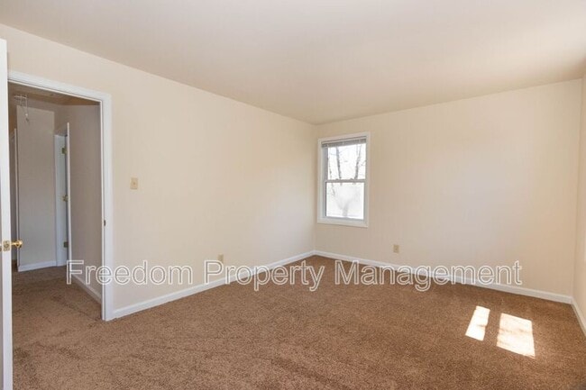Building Photo - 9206 Hood Rd