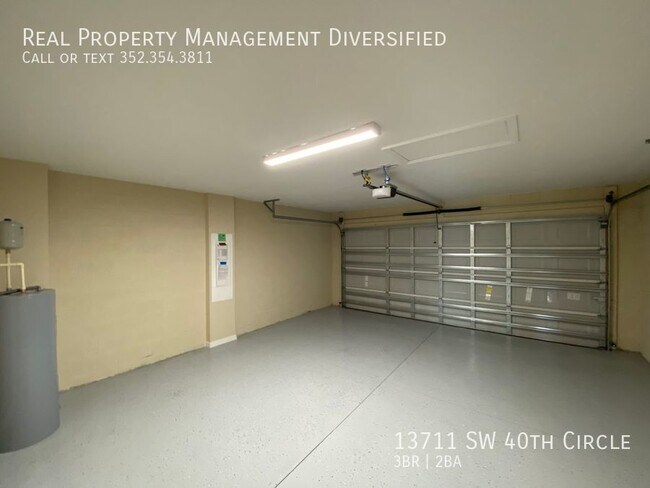 Building Photo - 13711 SW 40th Cir