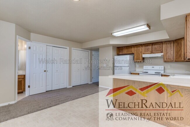 Building Photo - 478 E 2600 N