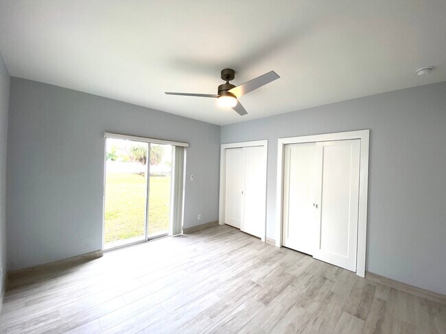 Building Photo - 228 Codrington Dr