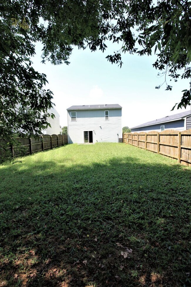 Building Photo - Available For Immediate Move-In!