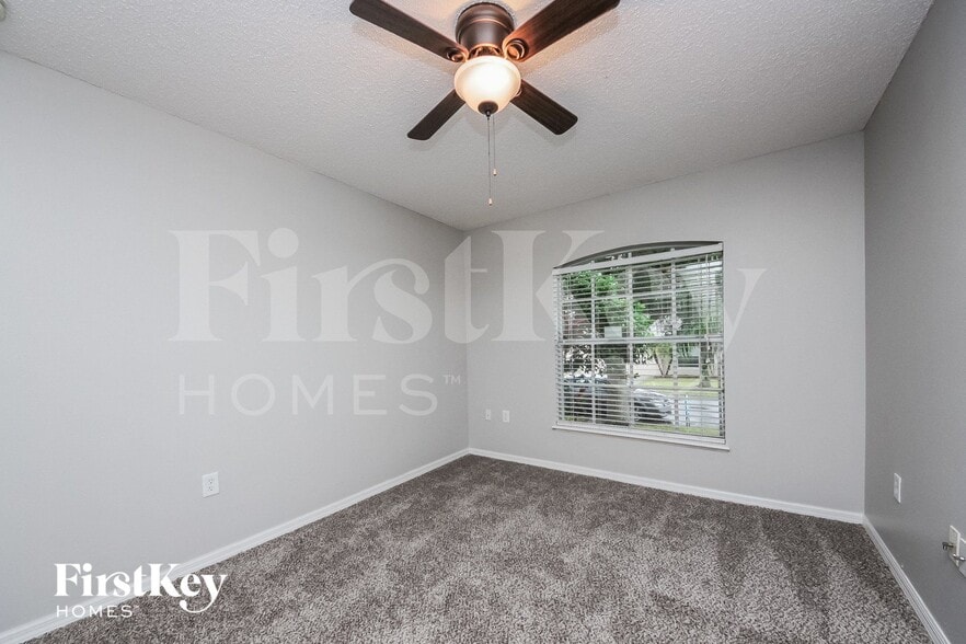 Building Photo - 3122 Whispering Trails St