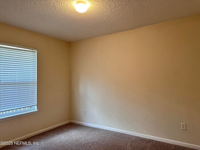 Building Photo - 7925 Collins Bay Ct