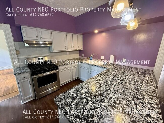 Building Photo - 1402 Fair Ave