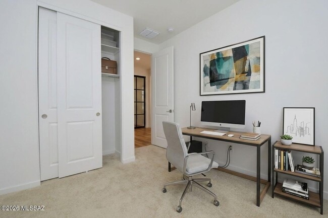 Building Photo - 10703 W Walker Brown Dr