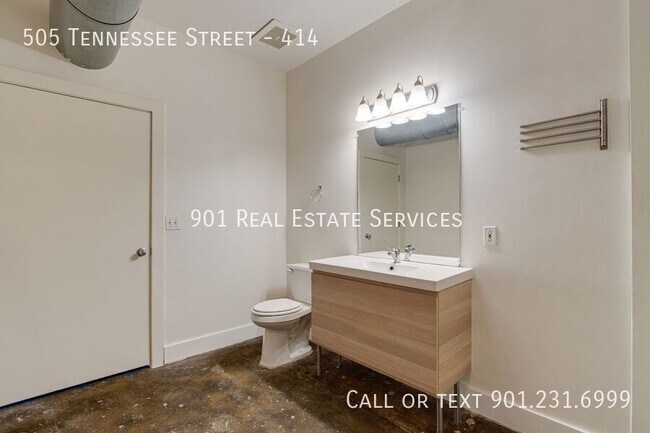 Building Photo - 505 Tennessee St