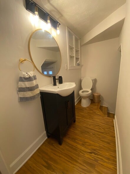 Building Photo - 1364 Neel St