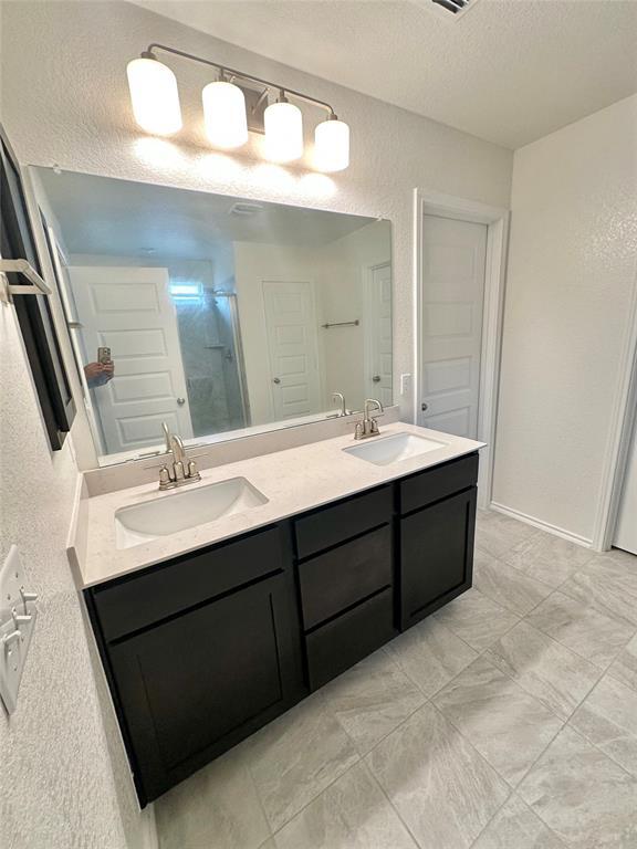 Building Photo - 4406 Venticano Pl