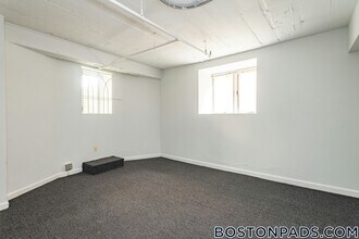 Building Photo - 49 Worthington St