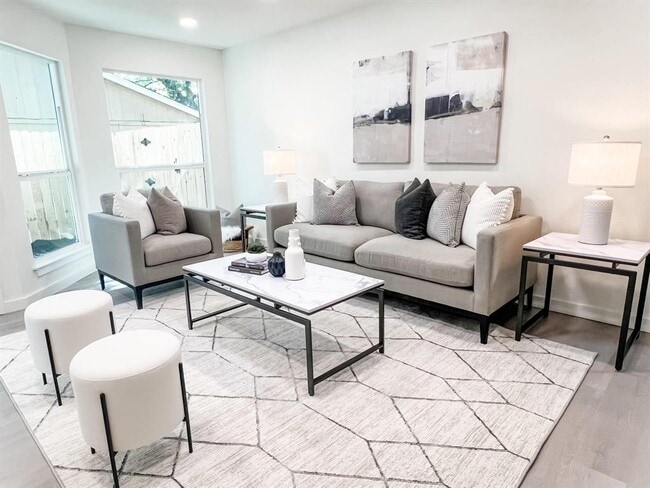 Building Photo - 5013 Cana Cove