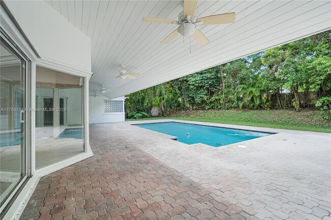 Building Photo - 9818 SW 111th Terrace