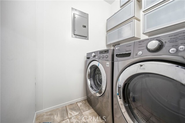 Building Photo - 440 Marine Pl