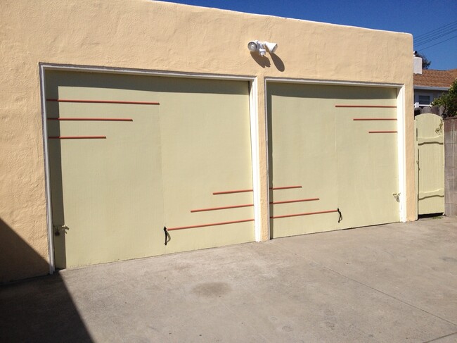 Building Photo - 708 Liberty St