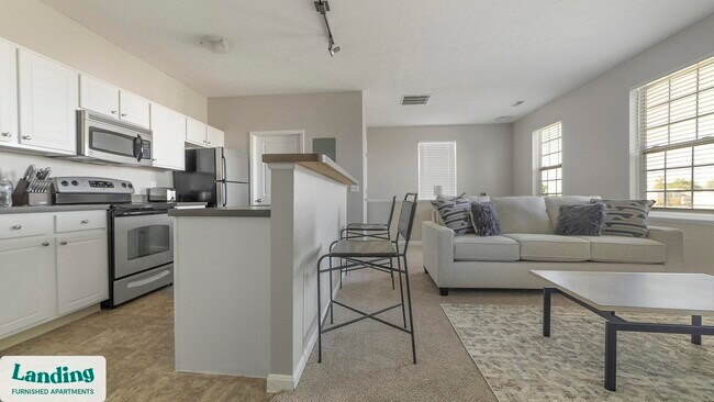 Building Photo - 6460 Chelsea Glen Dr