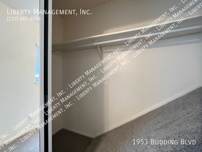 Building Photo - 1953 Budding Blvd