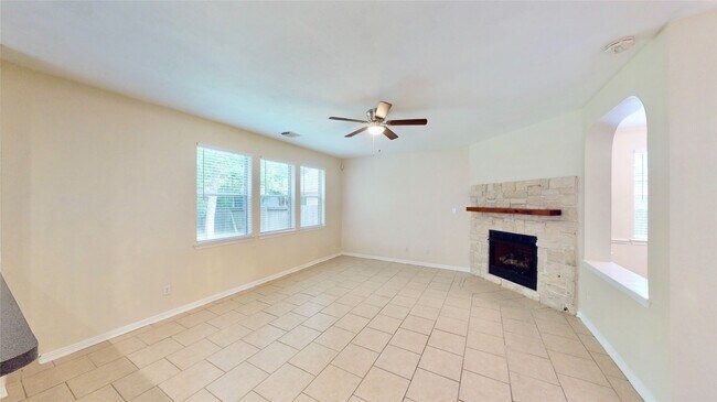 Building Photo - 14527 Eastern Redbud Ln