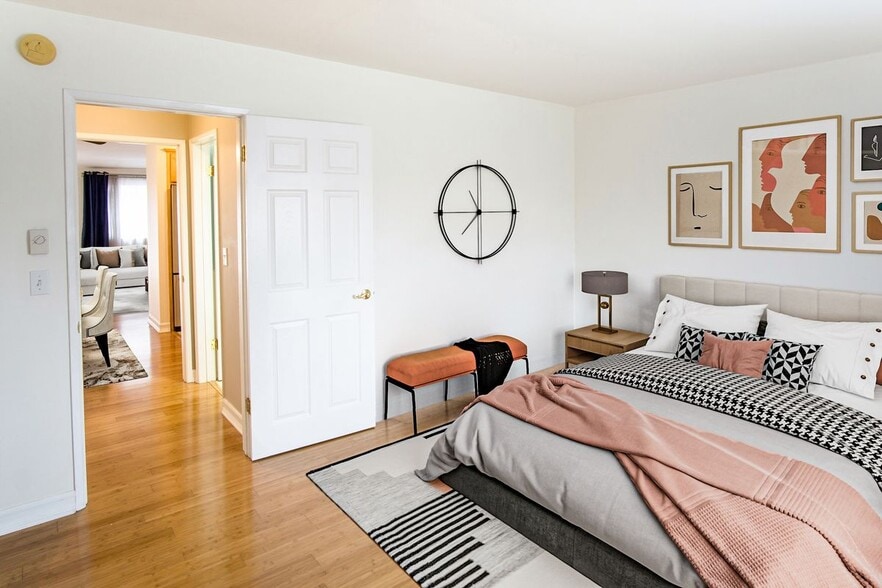 Building Photo - 8130 Redlands St