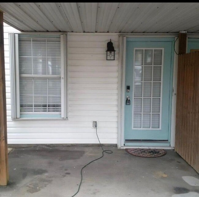 Building Photo - Very cute, 1 bedroom 1 bath,walking distan...