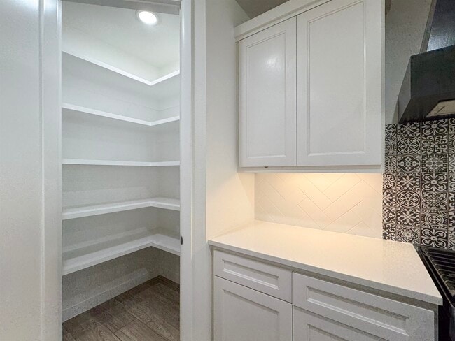 Building Photo - 1222 Sambar Lp
