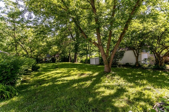 Building Photo - Cute, central columbia home for rent!