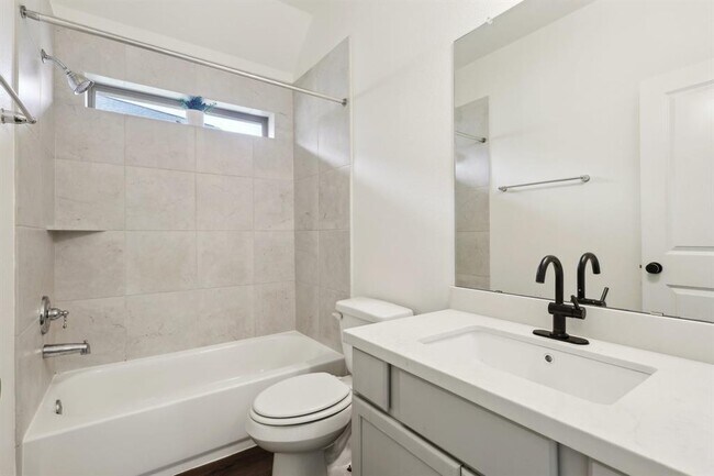 Building Photo - 4610 Cedar Butte Ln