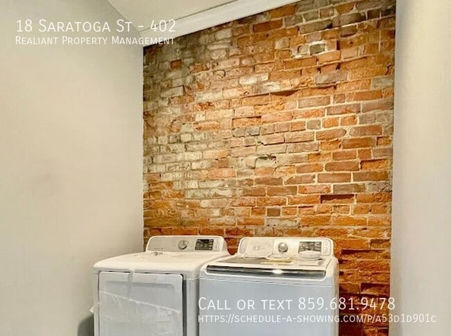 Building Photo - 18 Saratoga St