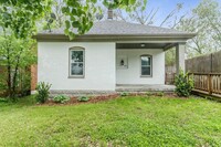 Building Photo - 2 Bedroom House in Boonville